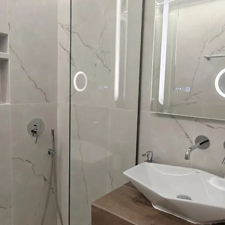 Paradise アパート *