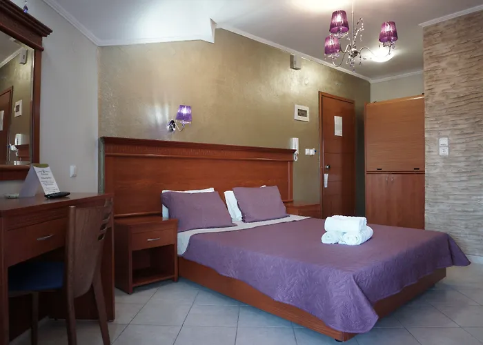 Paradise Неа-Врасна