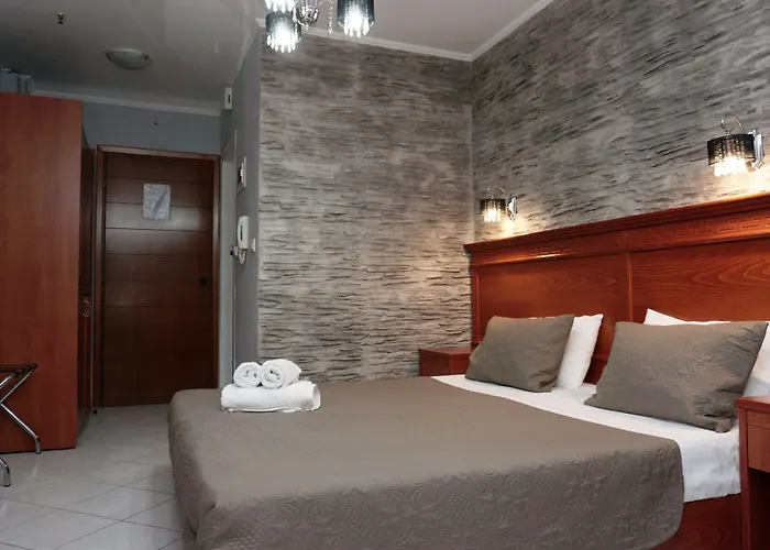 Paradise Неа-Врасна