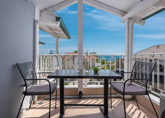 Апартаменты Paradise Неа-Врасна